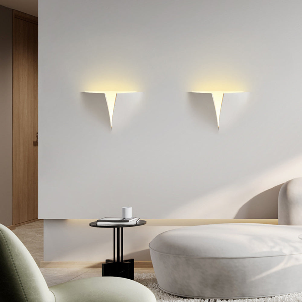 Aria aplică de perete modernă Recondusă din metal/Gips cu LED, alb