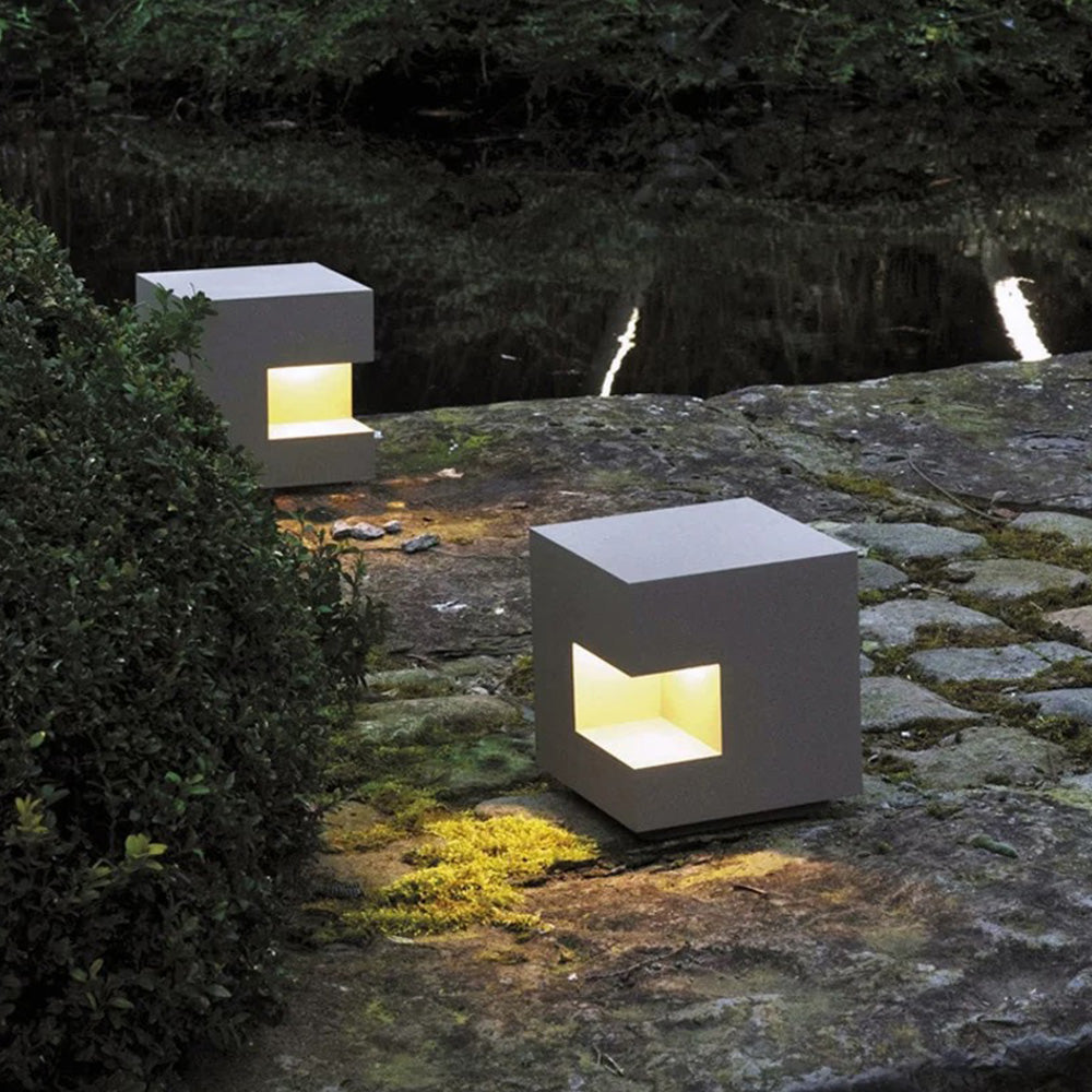 Ray lampadar simplu cub solar/reîncărcabil metal, negru