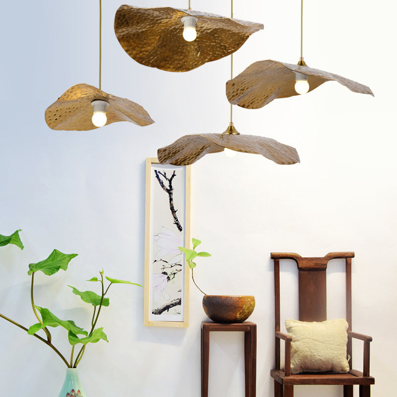 Arisha lampă suspendată din metal în formă de frunză de lotus natural