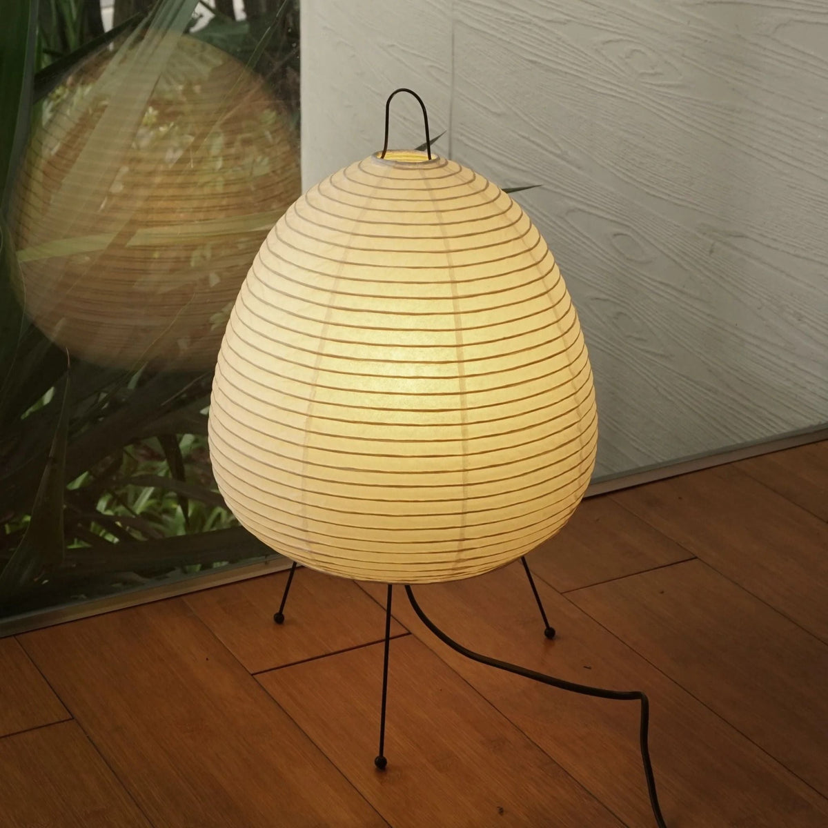 Tranquilux lampă de masă inspirată din Japonia din hârtie