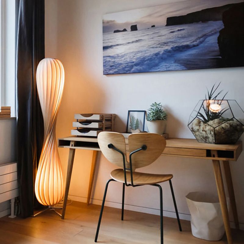 Ozawa modern Twisted lemn lampadar, Culoare lemn