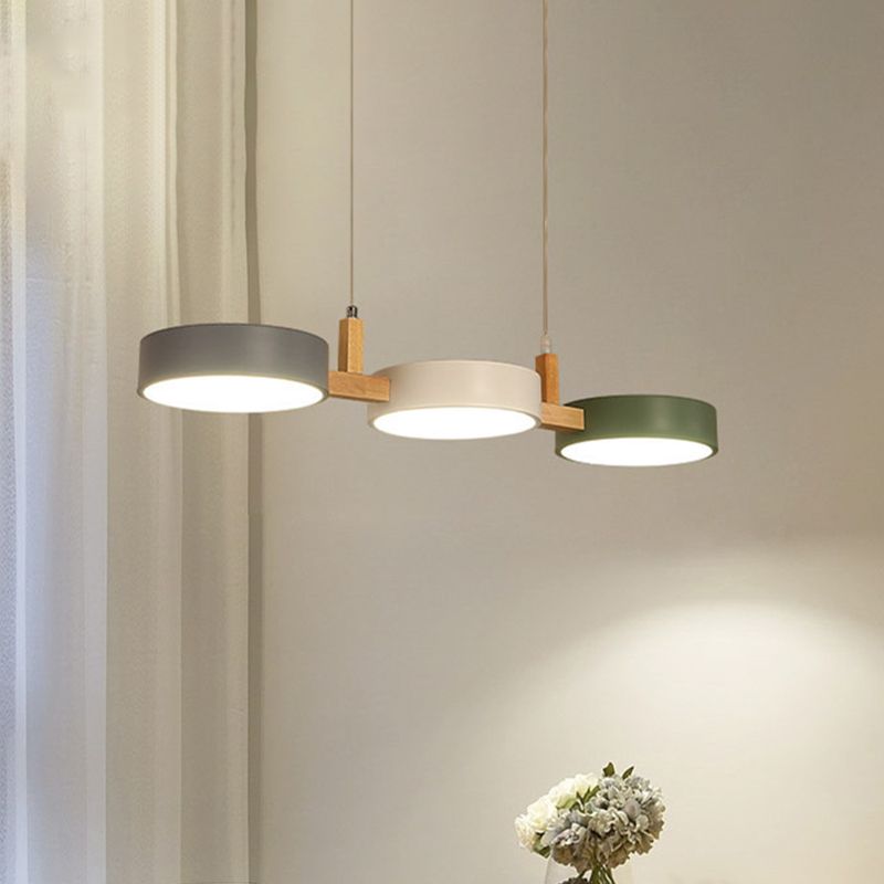 Aira lampă suspendată din metal și lemn 3 cu  surse de lumină LED