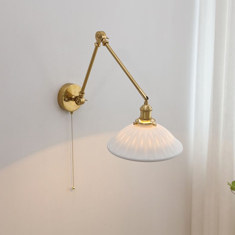 Arisha aplică de perete albă din ceramică și metal, modernă, în formă de tambur, reglabilă