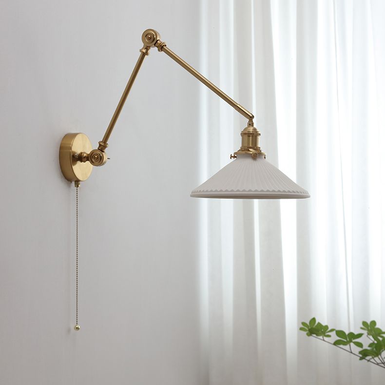 Arisha aplică de perete albă din ceramică și metal, modernă, în formă de tambur, reglabilă