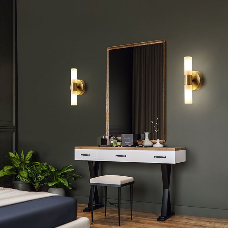 Arisha aplică de perete aurie din metal, modernă, cilindrică, LED