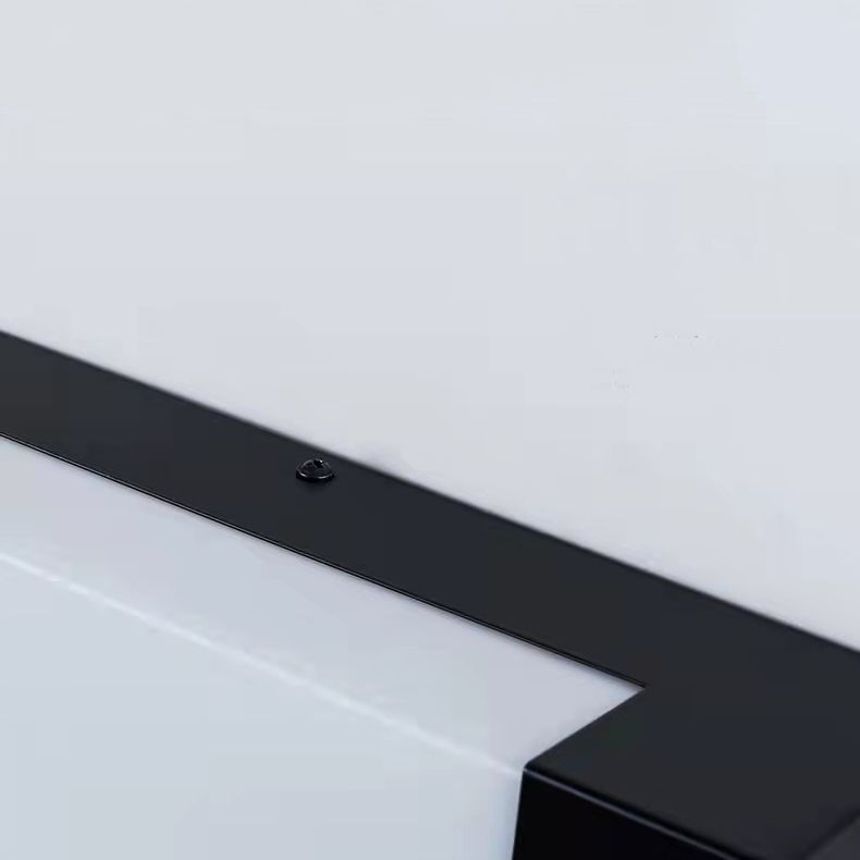 Ray aplică de perete pentru exterior neagră din metal, minimalistă, liniară