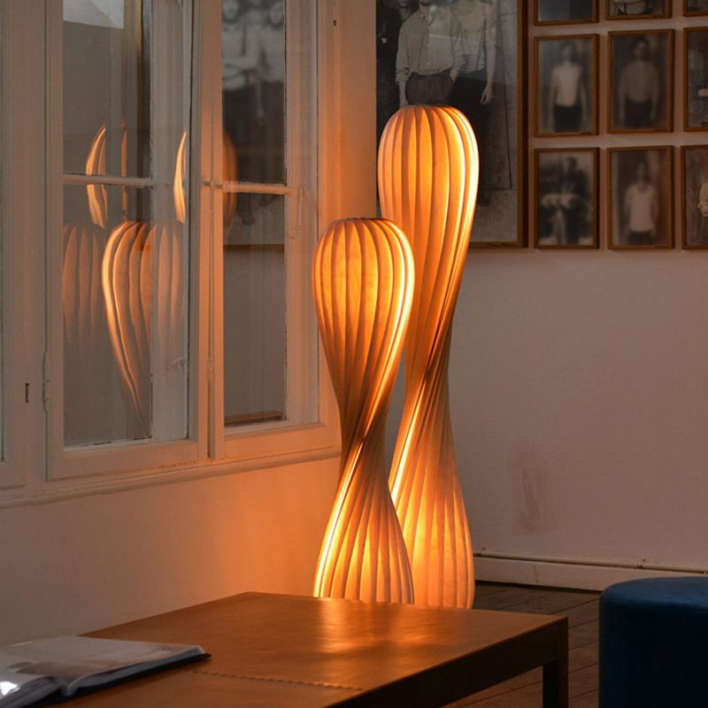 Ozawa modern Twisted lemn lampadar, Culoare lemn