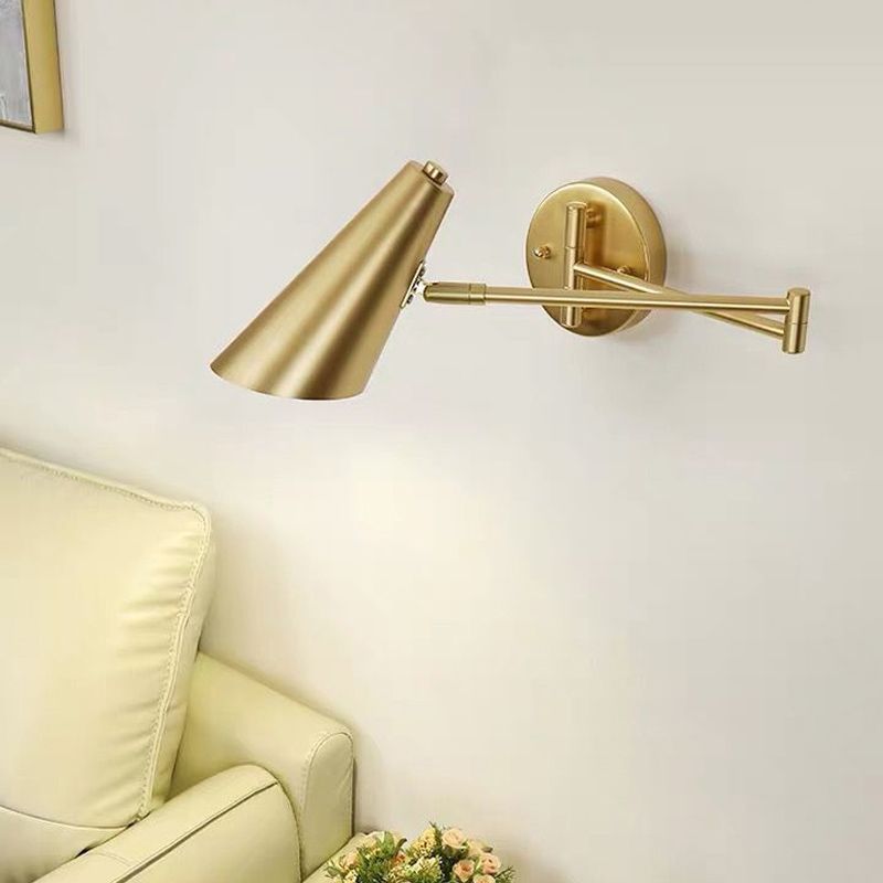 Aria aplică de perete conică modernă, metal reglabil, culoare neagră/aurie, pentru dormitor