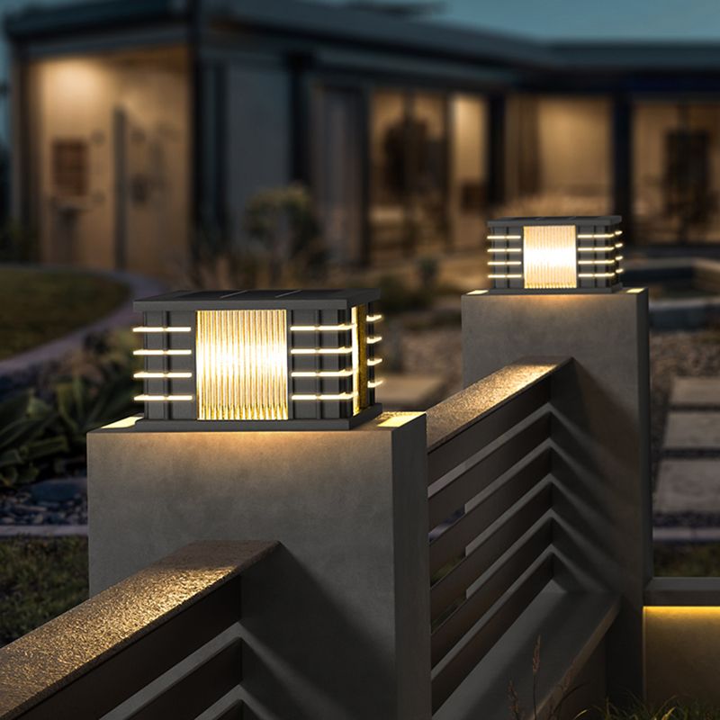 Ray lampadar modern Pătrat din metal și sticlă Solar pentru exterior, negru