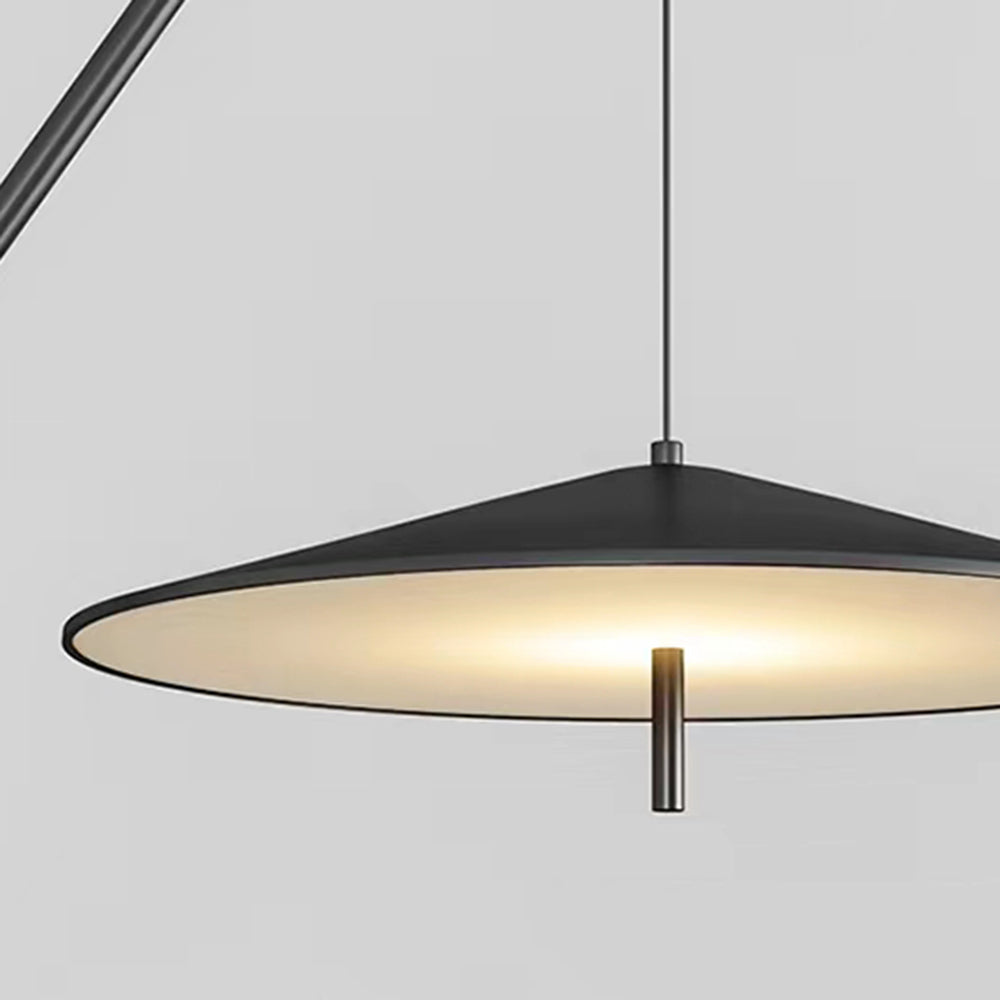 Salgado lampadar cu trei surse de lumină, pentru living