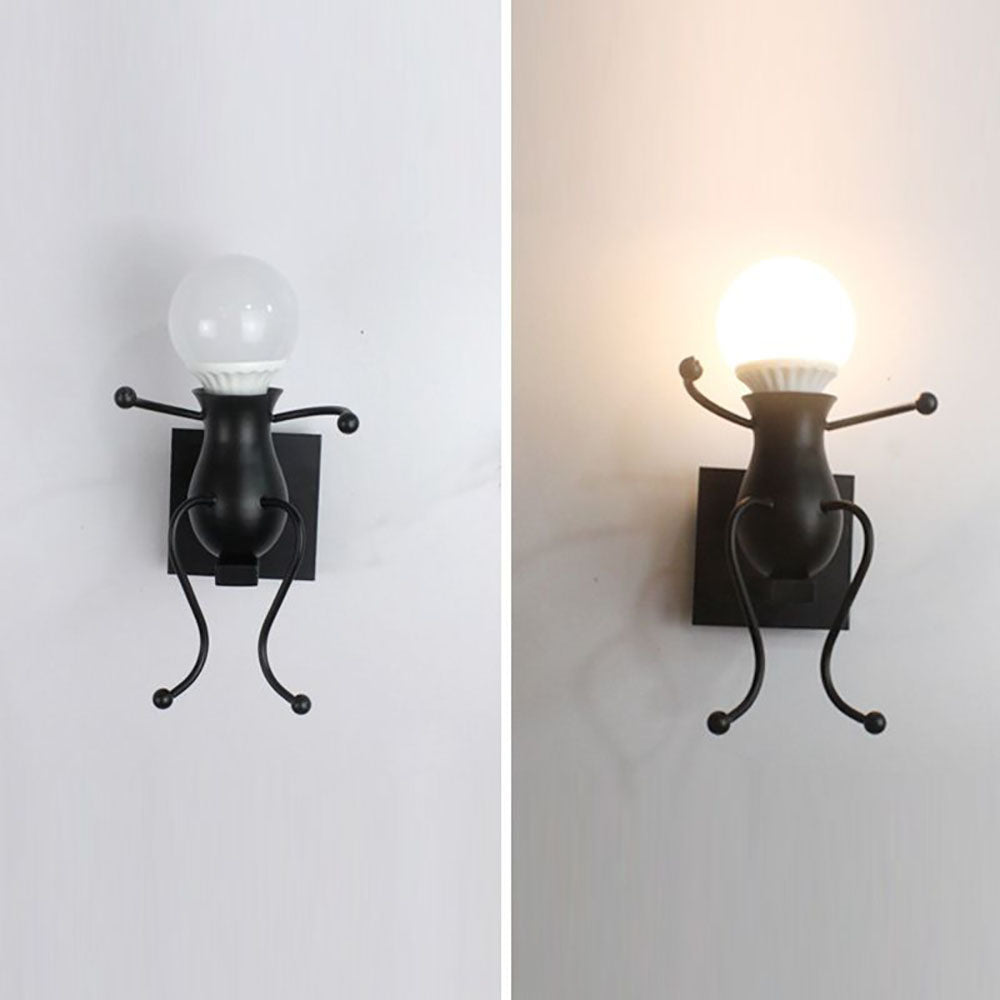 Arisha aplică de perete decorativă modernă cu formă de om din metal, negru/alb
