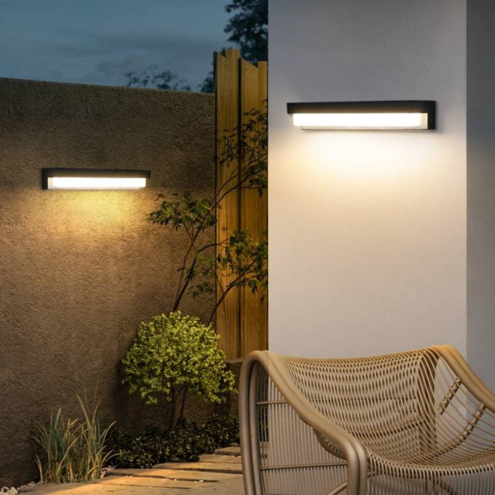 Ray aplică de perete solară liniară minimalistă pentru exterior, neagră