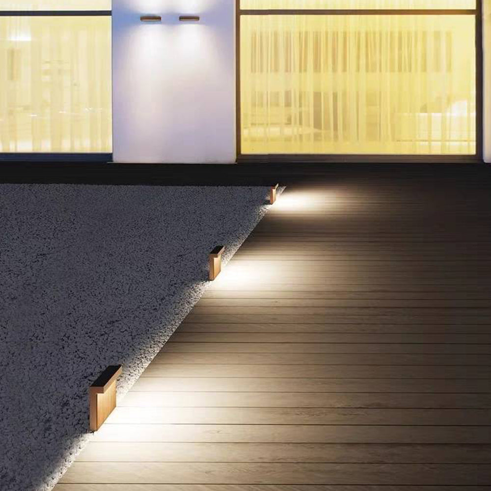 Ray modern metal Rectangular Outdoor Path Light, lemn