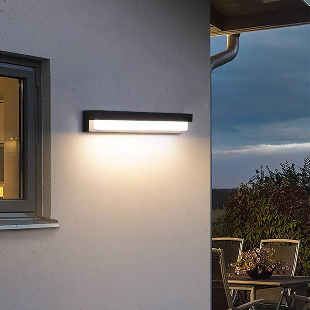 Ray aplică de perete solară liniară minimalistă pentru exterior, neagră