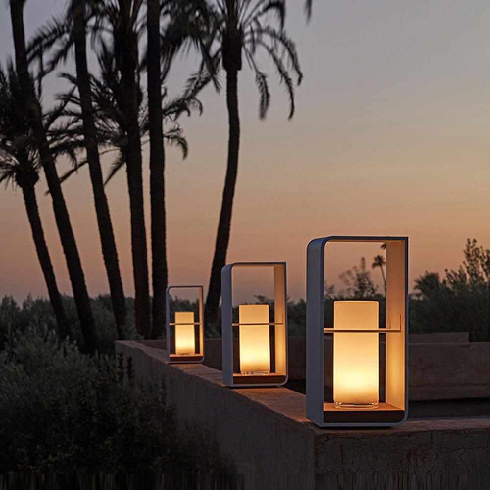 Ray lampadar minimalist Cuboid Solar pentru exterior negru