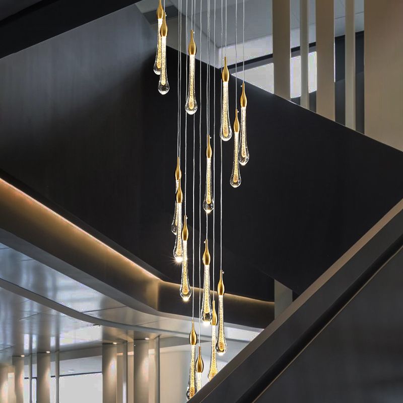 Valentina candelabru auriu din cristal, modern, în formă de picătură