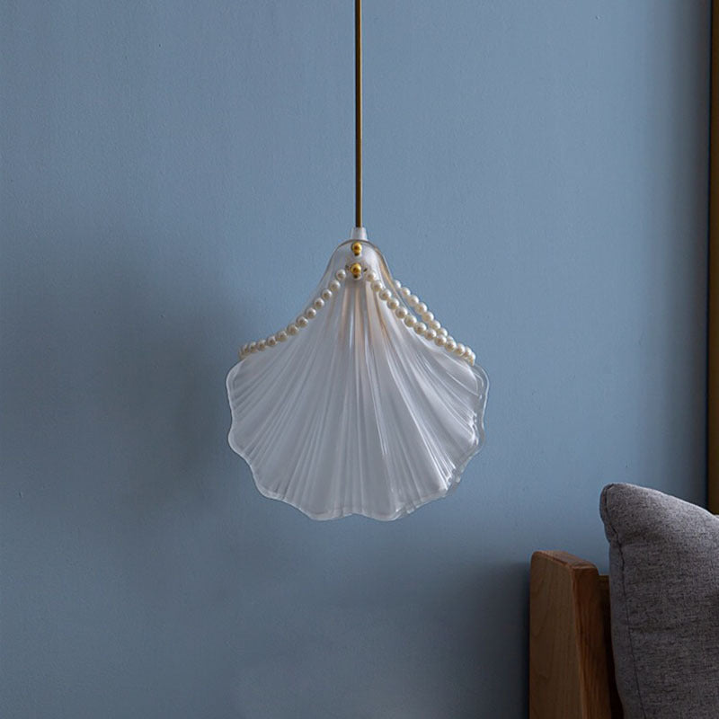 Kristy Art Deco lampă suspendată din coajă de perlă metal/acrilic, alb