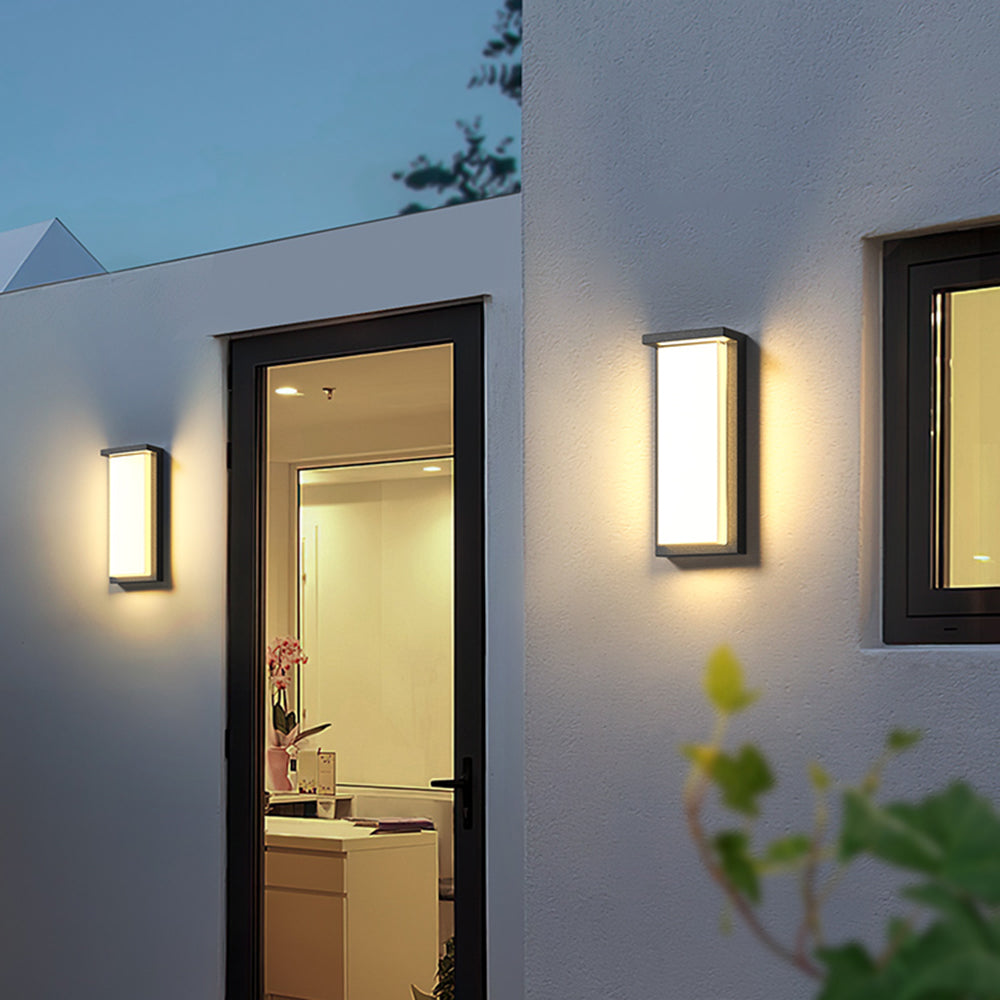 Ray aplică de perete pentru exterior neagră din metal, modernă, minimalistă, dreptunghiulară