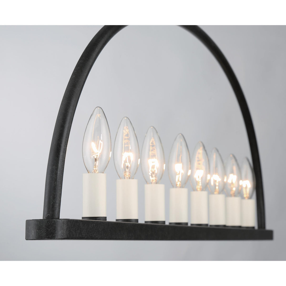 Orelerora candelabru liniar