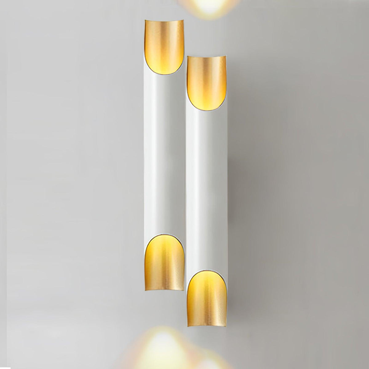 Elaalette aplică de perete
