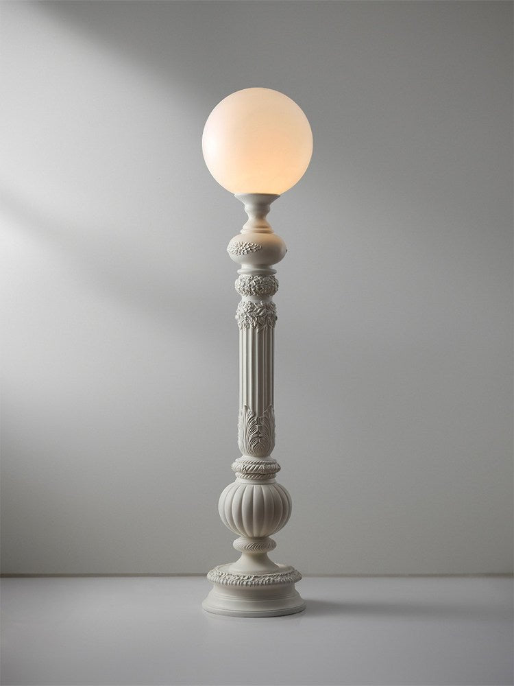 Acanto Column lampadar