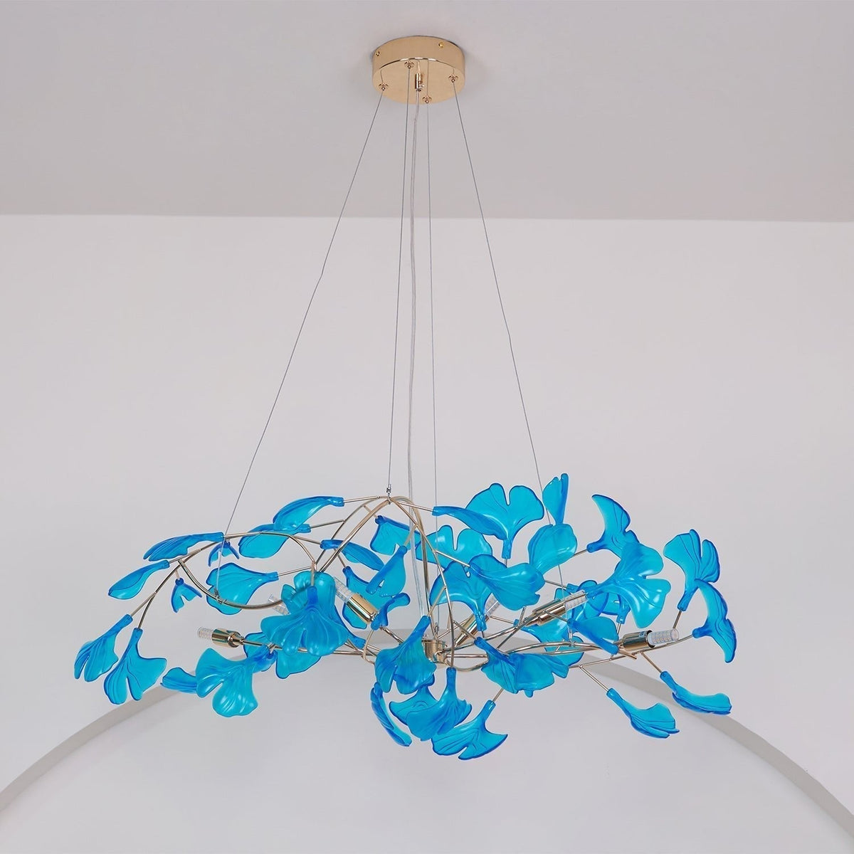 Ava candelabru cu frunze de ginkgo