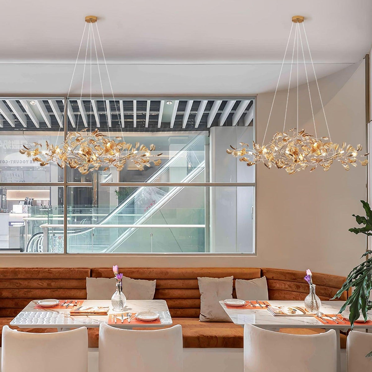 Ava candelabru cu frunze de ginkgo
