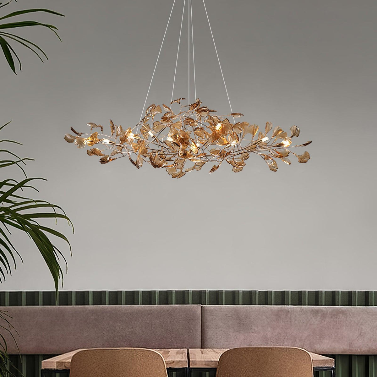 Ava candelabru cu frunze de ginkgo