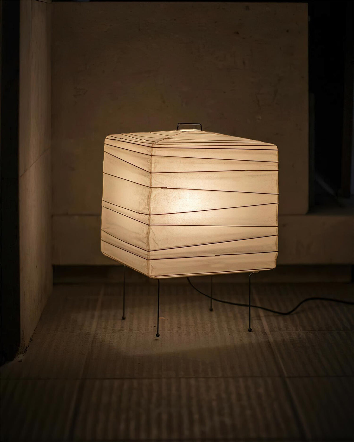 Tavina lampă de masă