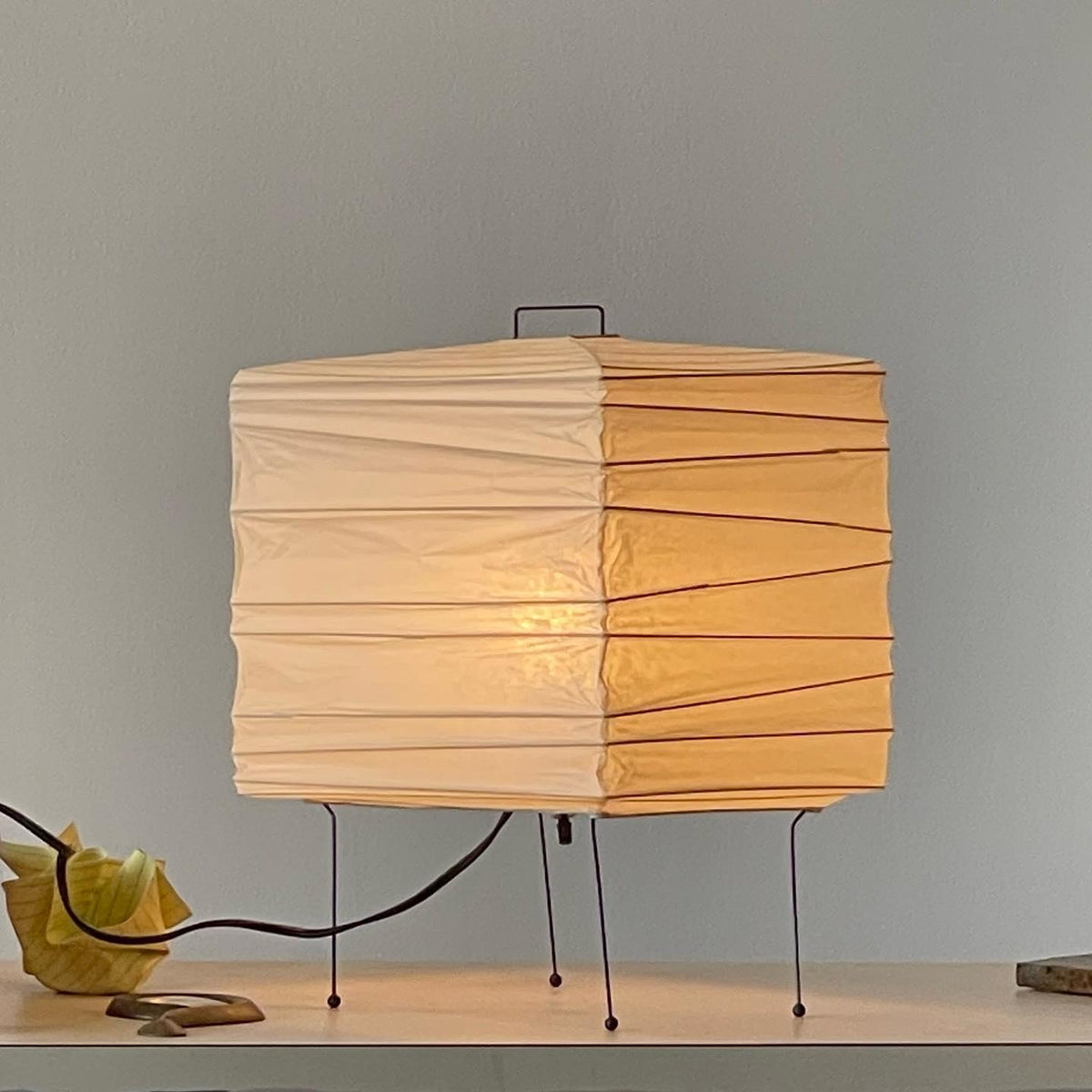 Tavina lampă de masă