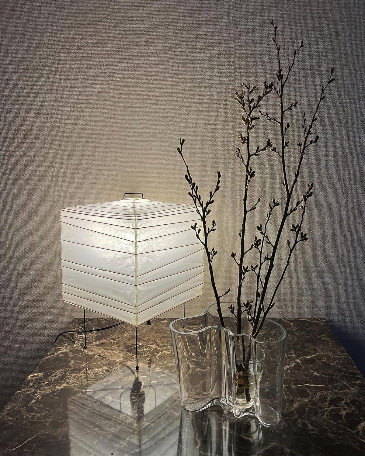 Tavina lampă de masă