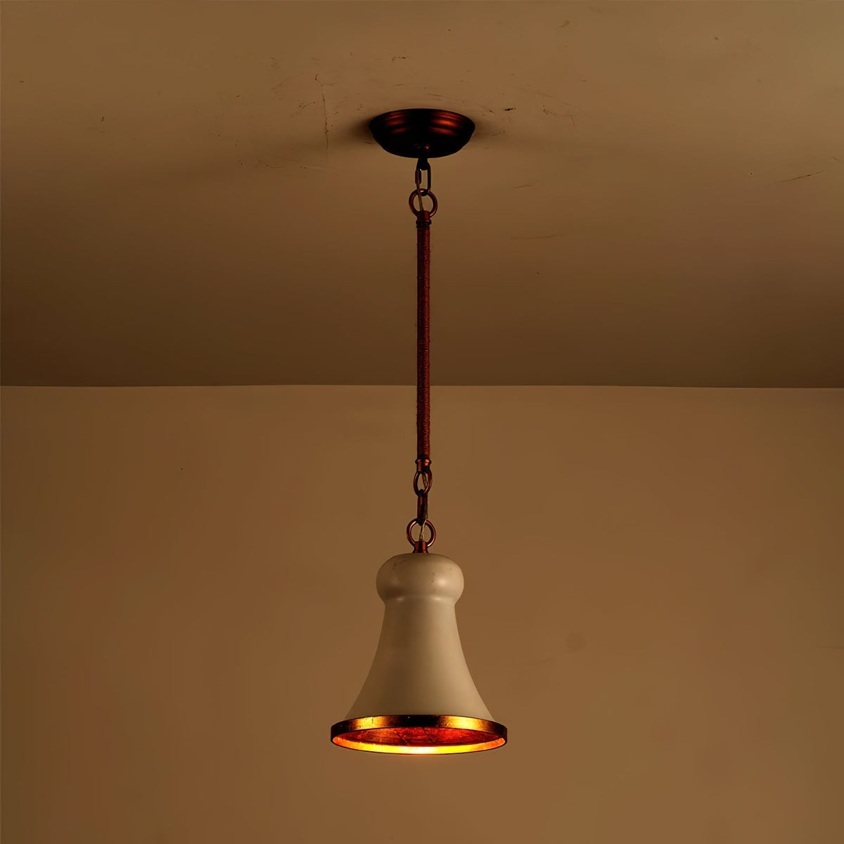 Vatnuvyn lampă suspendată modernă, minimalistă din metal