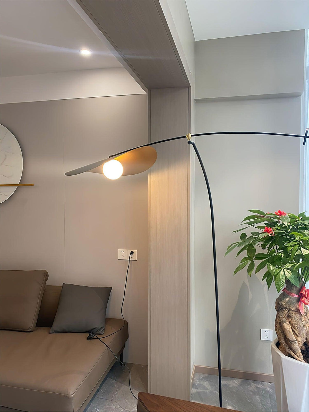 Reloz lampadar modern