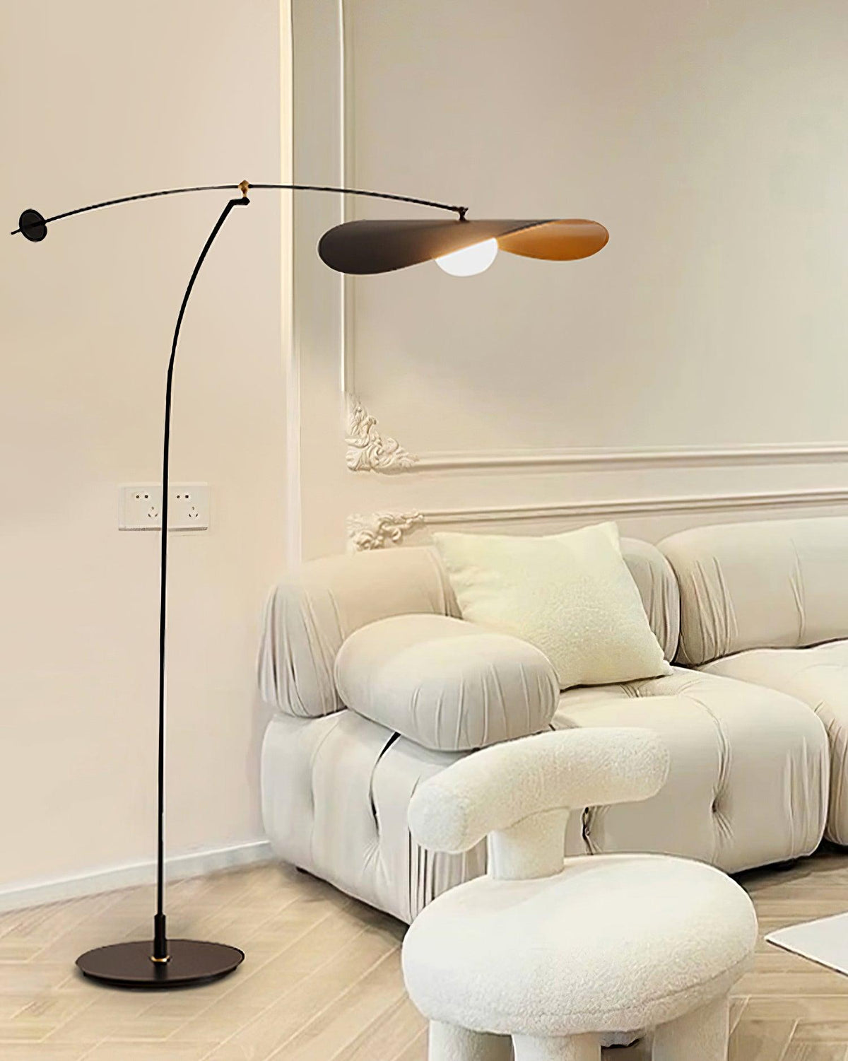 Reloz lampadar modern