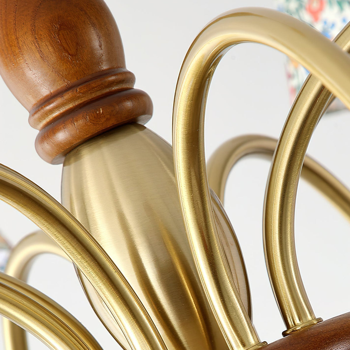Cassian candelabru din material textil, cu flori