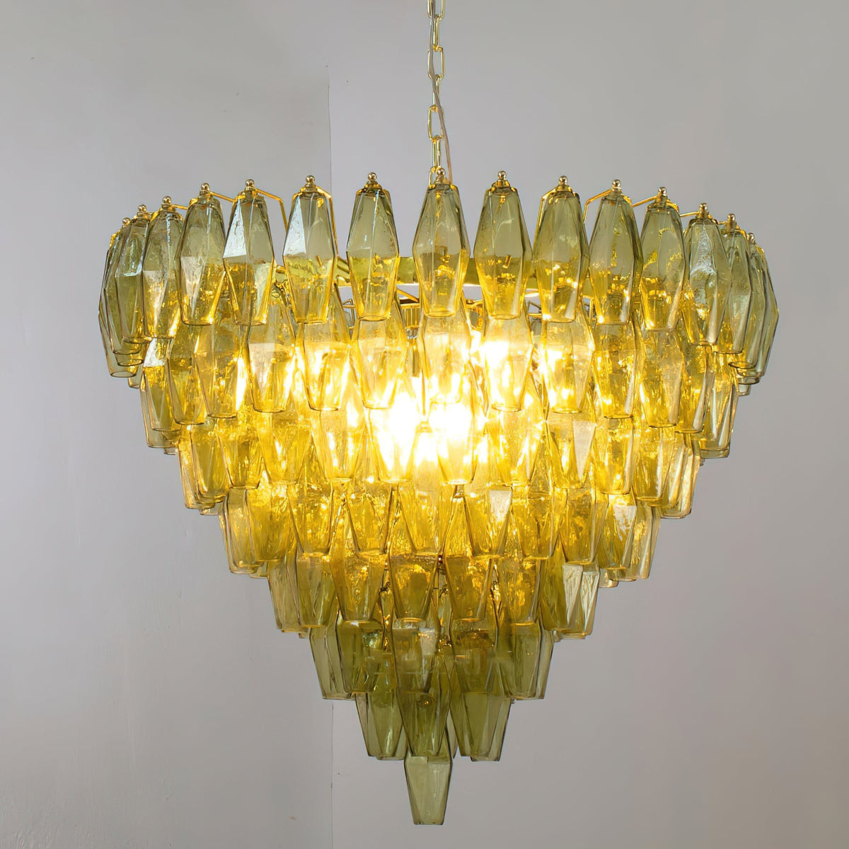 Rosalique candelabru din sticlă