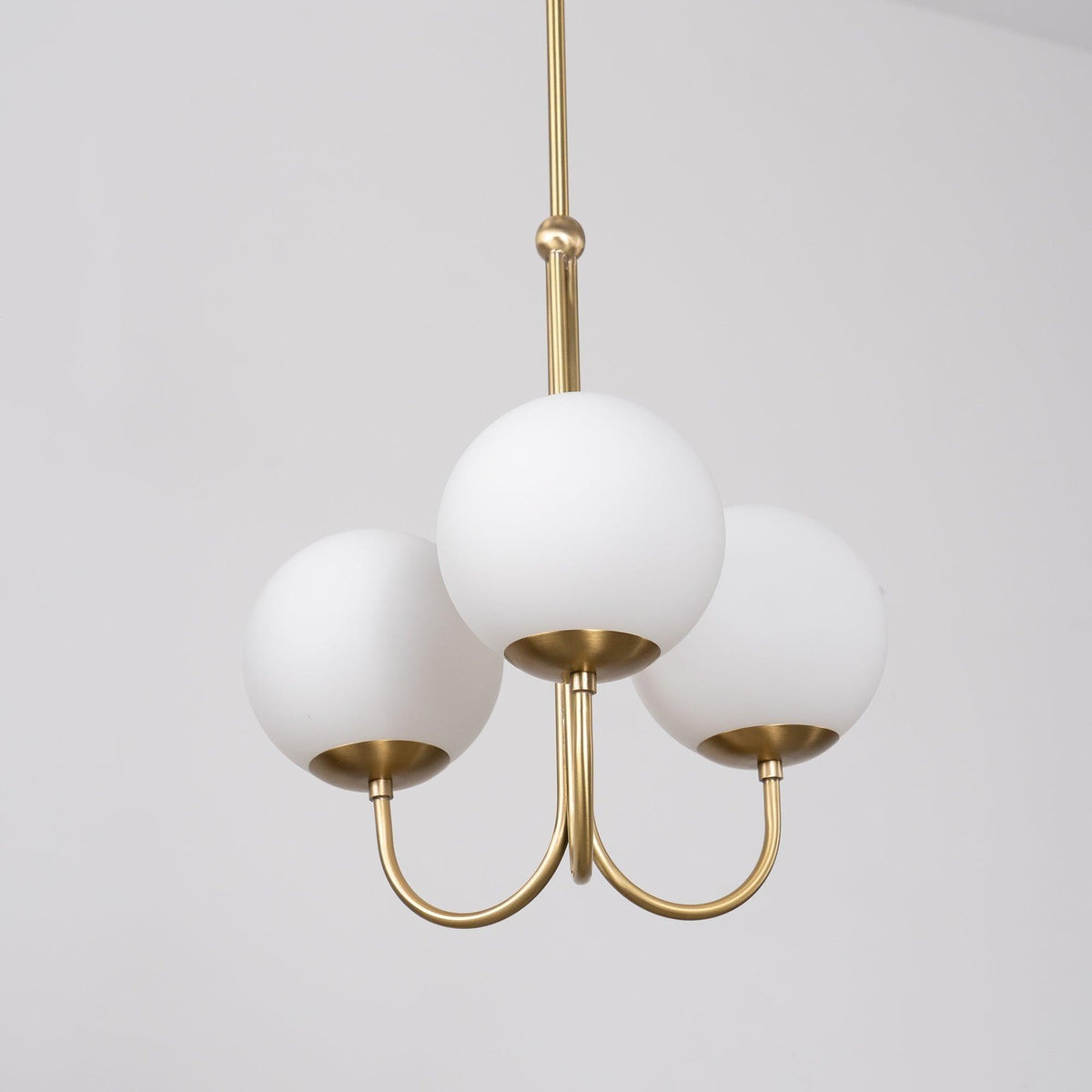 Brin lampă suspendată din metal și sticlă, elegantă