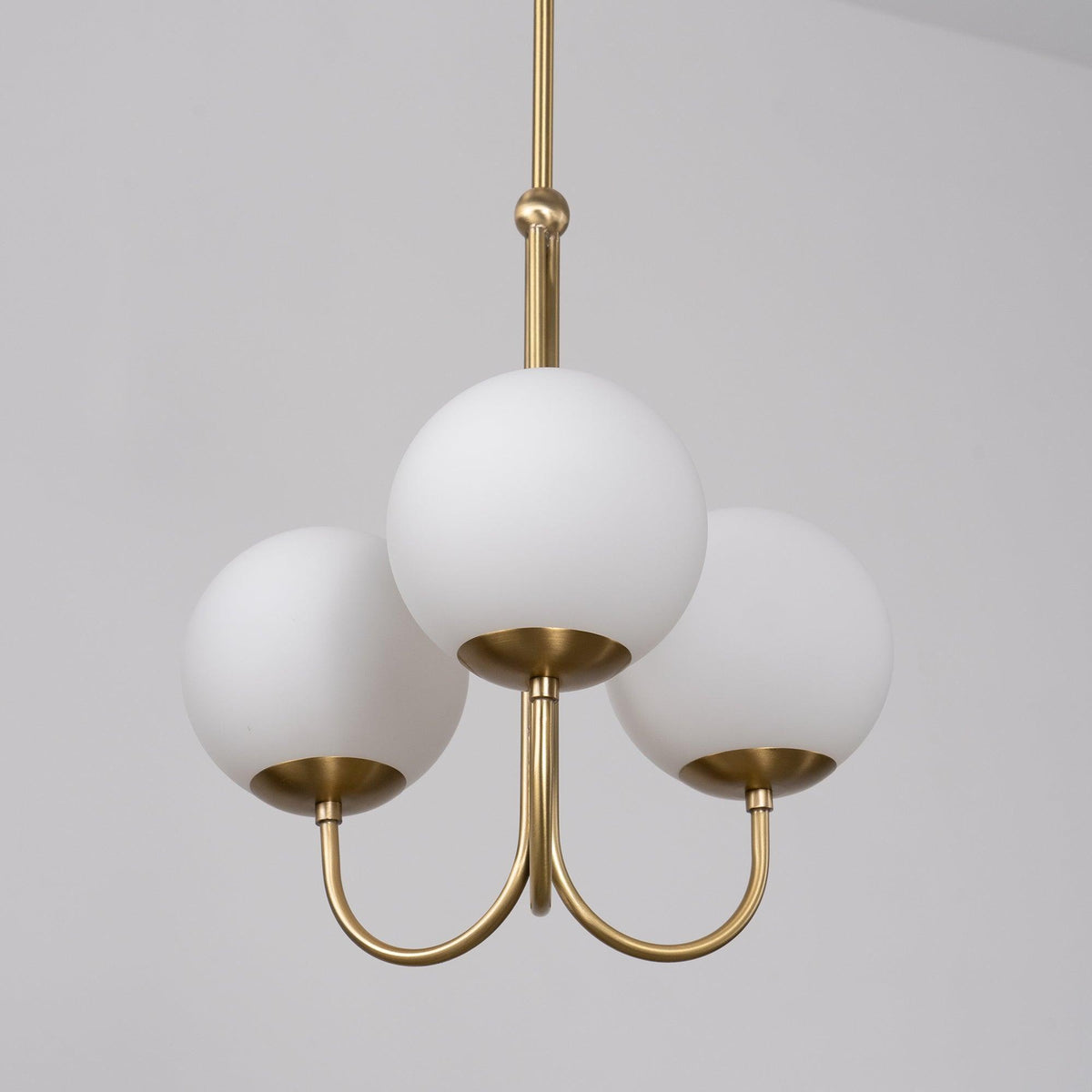 Brin lampă suspendată din metal și sticlă, elegantă