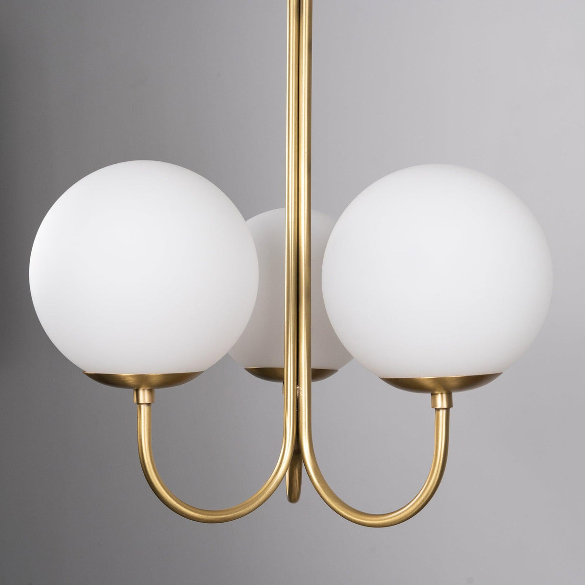 Brin lampă suspendată din metal și sticlă, elegantă