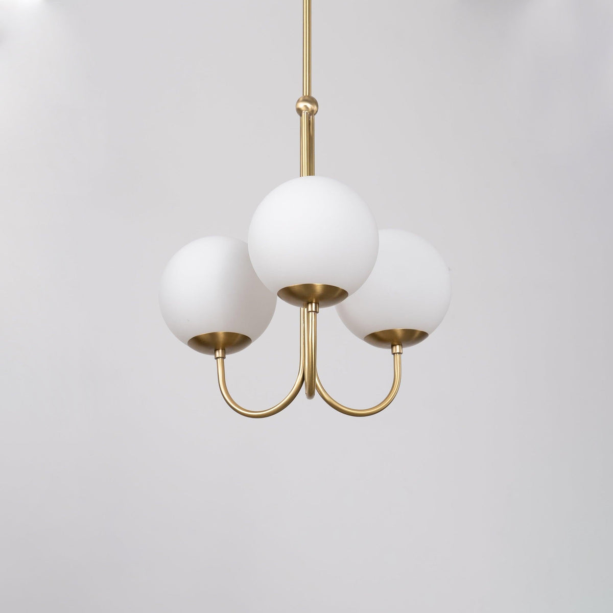 Brin lampă suspendată din metal și sticlă, elegantă