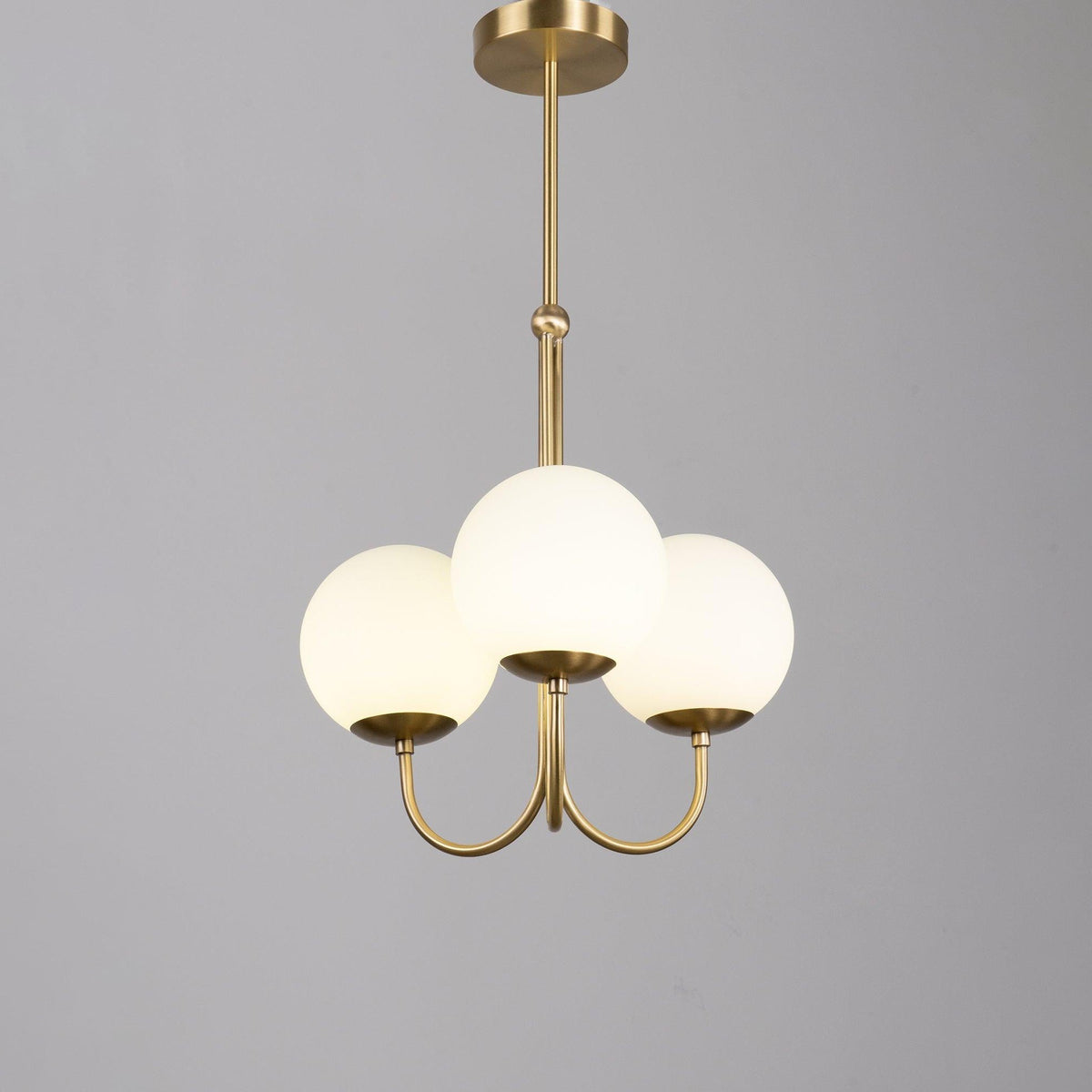 Brin lampă suspendată din metal și sticlă, elegantă