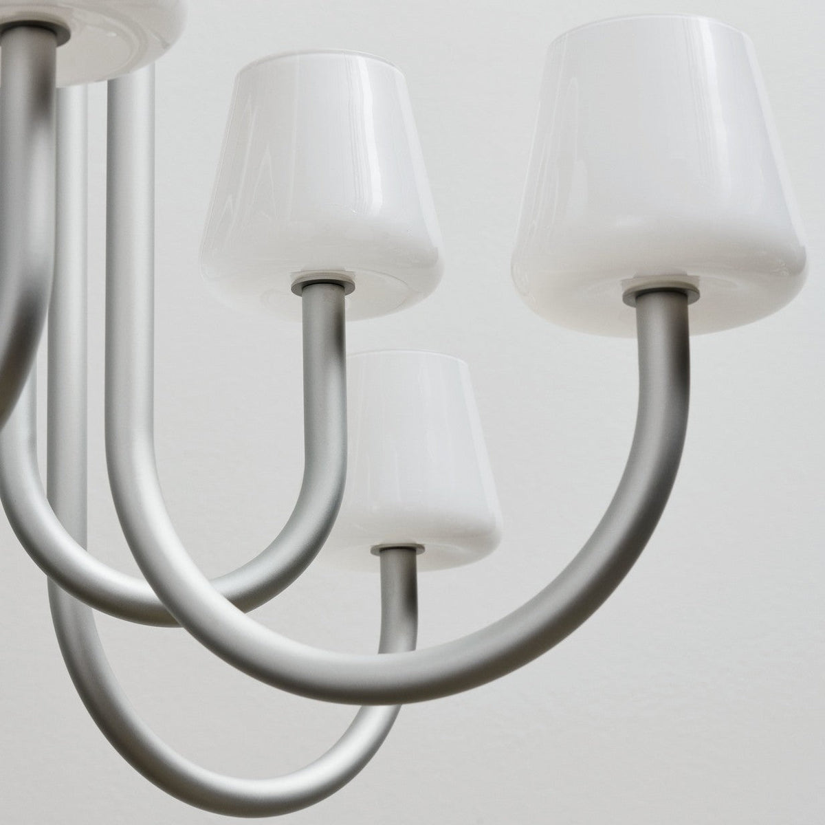 Ostruvyn candelabru din sticlă, modern, premium