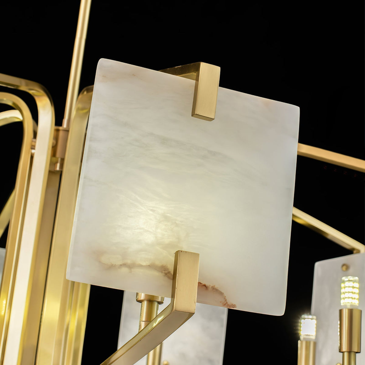 Plotuvys candelabru din alamă și alabastru, postmodern, de lux