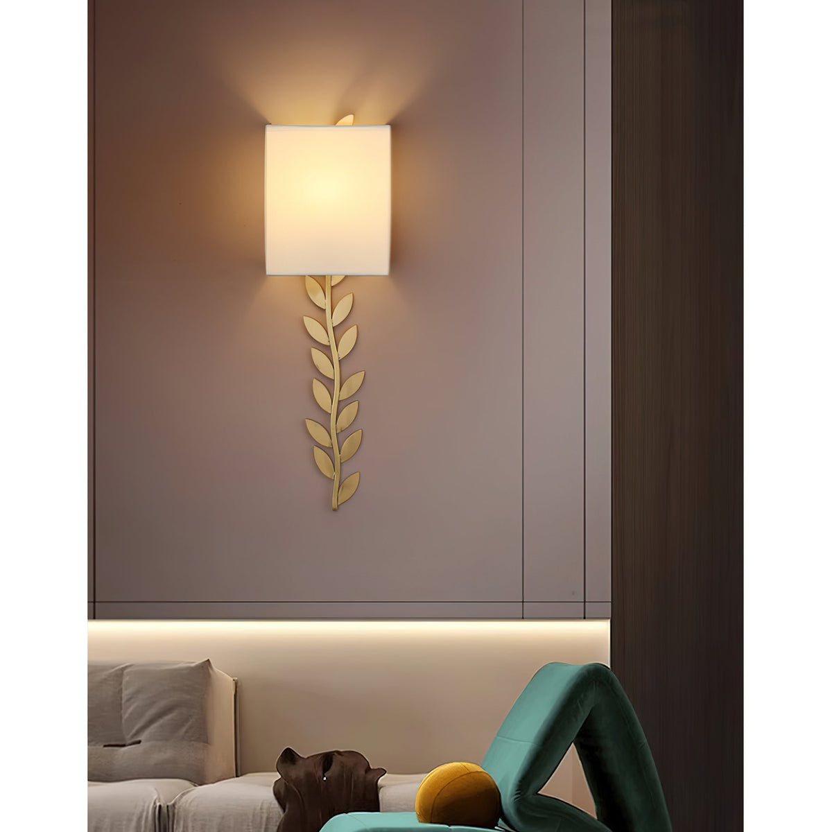 Plotuvyo aplică de perete modernă minimalistă din alamă cu finisaj textil