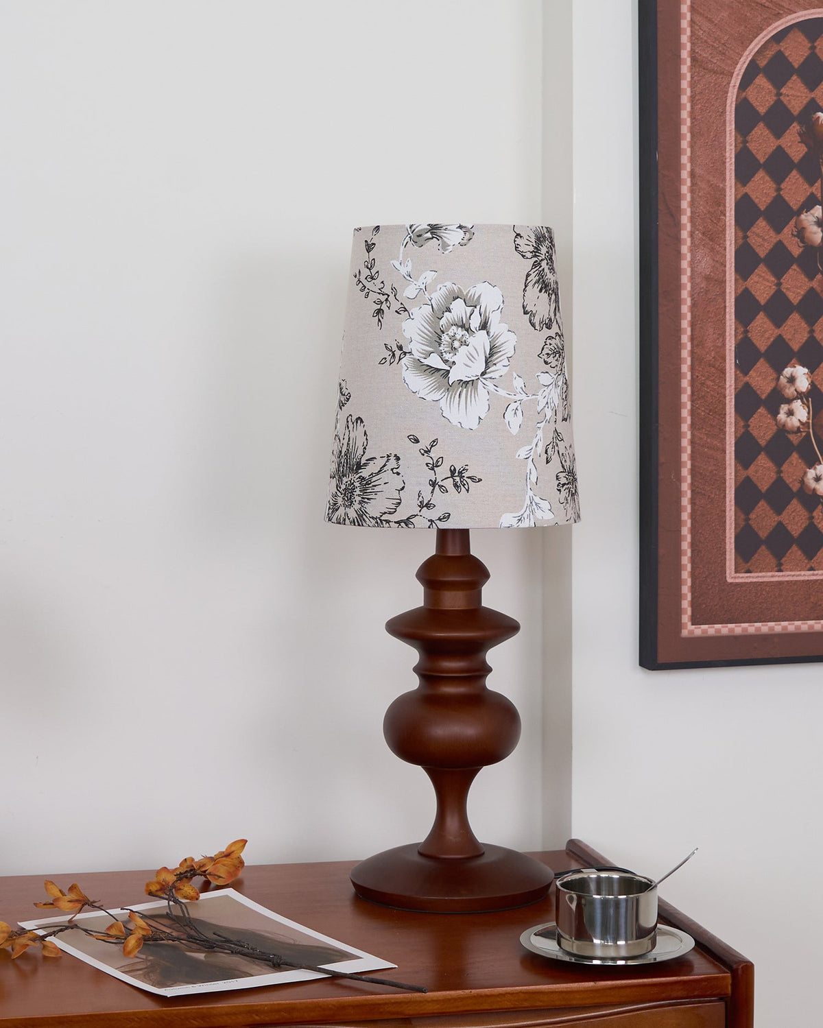 Lumiselle lampă de masă