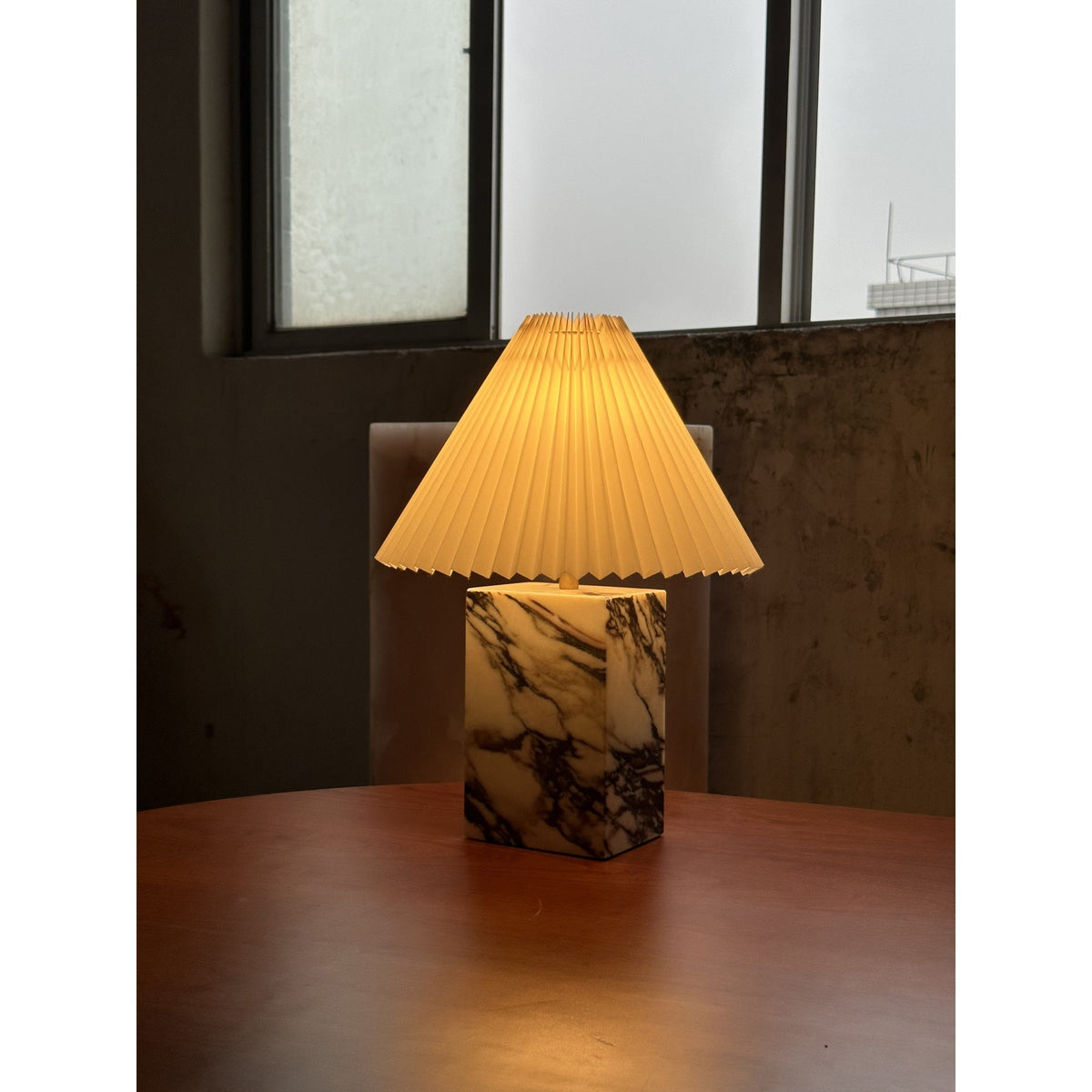 Orelaneria lampă de masă