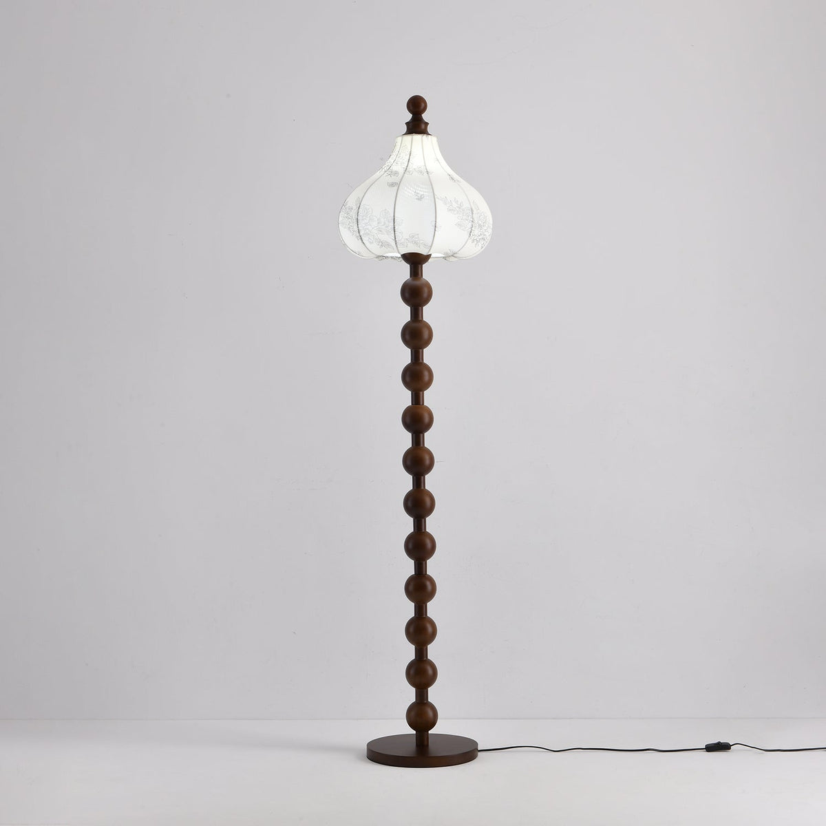 Avenivella lampadar modern