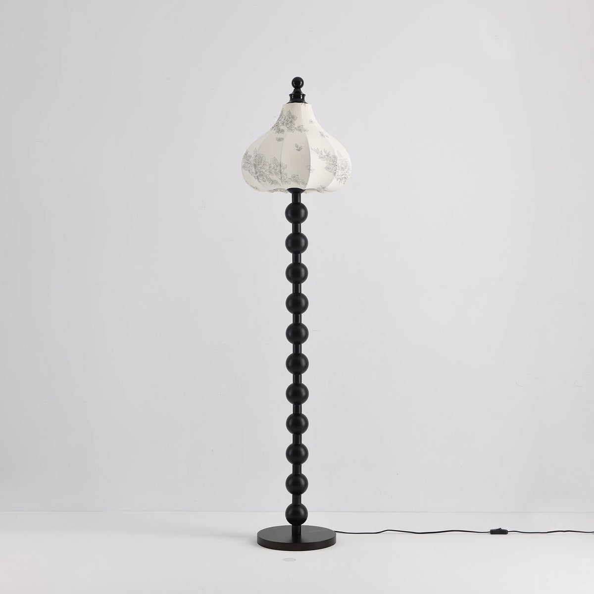 Avenivella lampadar modern