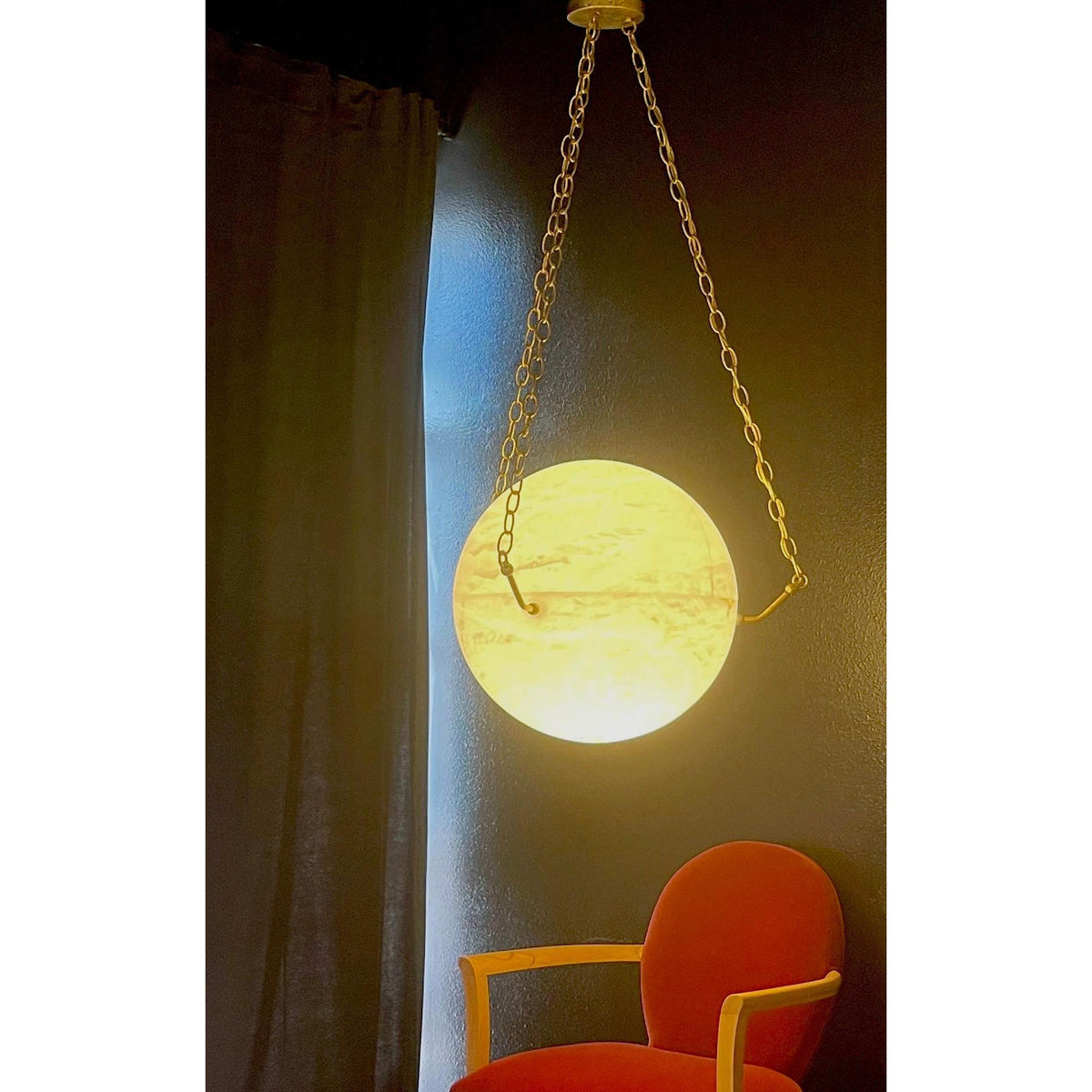 Himinuvys lampă suspendată modernă, minimalistă din alabastru