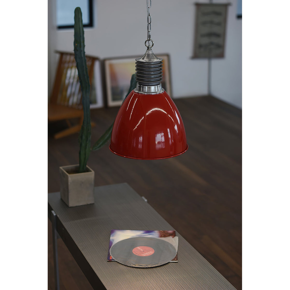 Kvennuvys lampă suspendată modernă, minimalistă din metal